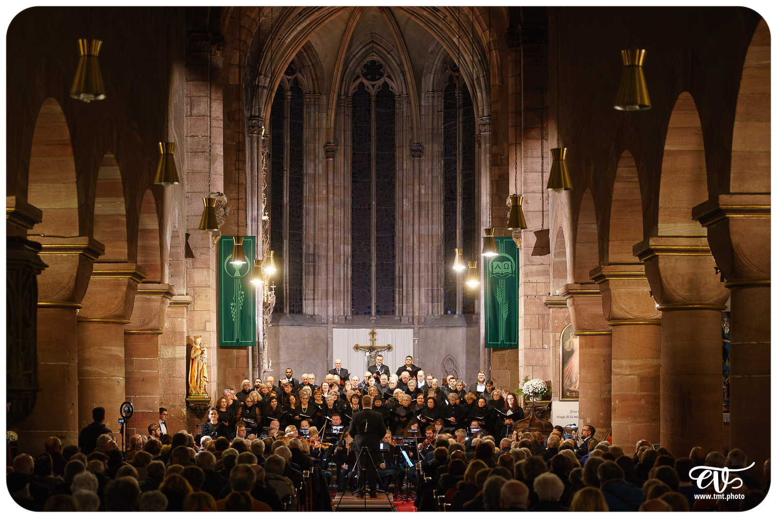 LA MESSE DU COURONNEMENT